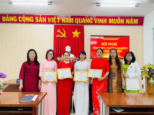 HỘI NGHỊ VIÊN CHỨC NGƯỜI LAO ĐỘNG NĂM HỌC 2025-2026